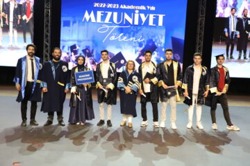 Makine ve Metal Teknolojileri Bölümü-Makine Programı 2022-2023 Mezuniyet Törenimiz