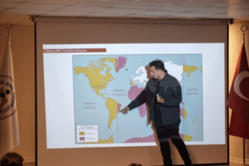 Seyahat Yazarı ve Fotoğrafçı Seymen BOZASLAN Üniversitemiz Meslek Yüksekokulu’na Öğr.Gör. Gülşah DALKILIÇ Tarafından Davet Edilmiştir